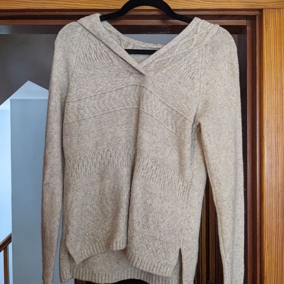 Sonoma Sweaters - Cream Sonoma Hooded Sweater Size M